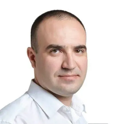<p>Владимир Тюфекчиев</p>